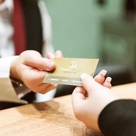 酒店 Taverna Devolli