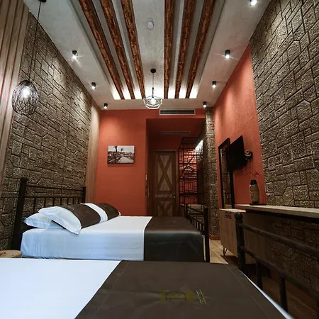 Taverna Devolli