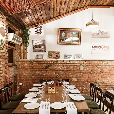 Hotel Taverna Devolli