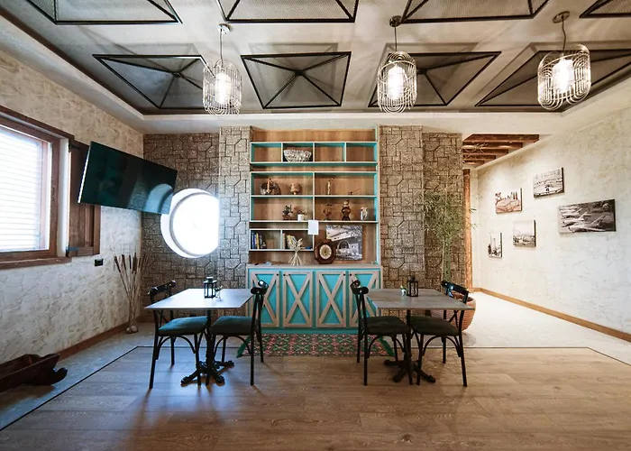 Taverna Devolli 库乔韦