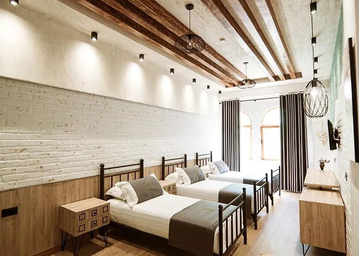 Taverna Devolli 酒店 5*