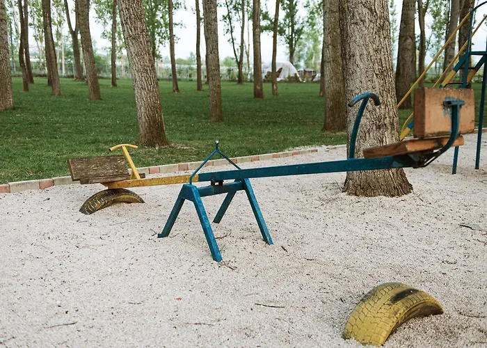 Taverna Devolli 5* 库乔韦