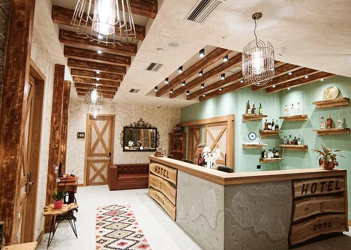 Taverna Devolli 酒店 库乔韦