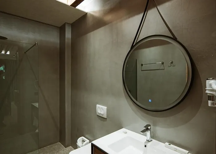 Taverna Devolli 5* 库乔韦