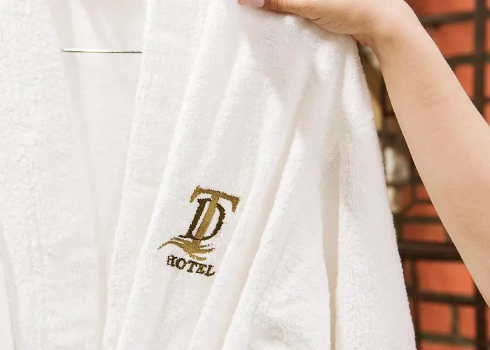 Taverna Devolli 酒店 库乔韦