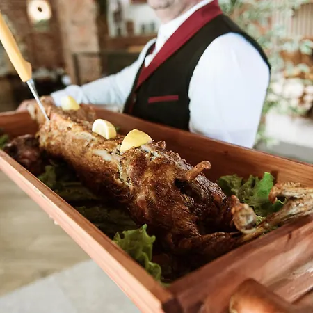 Taverna Devolli Kucove