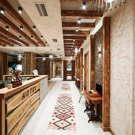 Taverna Devolli Kuçovë